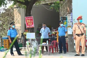 Quảng Nam lập 8 chốt kiểm soát, dừng các hoạt động vận tải