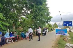 Truy nã kẻ hành hung cán bộ chốt kiểm soát dịch COVID-19