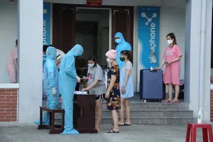 Thêm bà bầu cách ly tại Quảng Nam sinh em bé