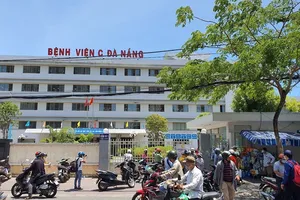 Quảng Ngãi yêu cầu người dân từ Đà Nẵng khai báo y tế