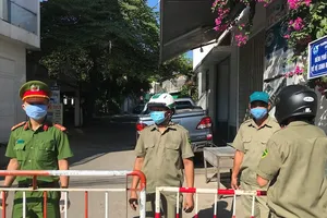 Ngành chức năng phong toả khu phố gần nhà BN 419.