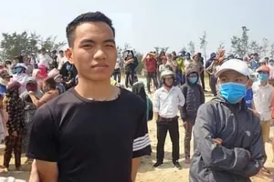 Khen tặng thanh niên 20 tuổi cứu 3 người bị đuối nước