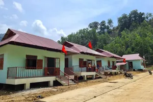 Người dân vùng sạt lở Trà Leng có nhà mới