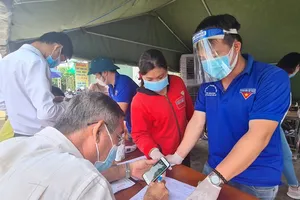 Quảng Ngãi lập 4 chốt kiểm tra y tế, tạm dừng vận tải hành khách đến Đà Nẵng