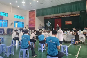 Chủ tịch Quảng Nam lên tiếng việc doanh nghiệp bất động sản được tiêm vaccine