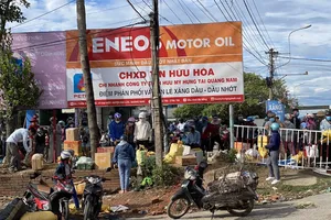 Quảng Nam đề nghị các tỉnh phối hợp kiểm soát dân về quê tự phát