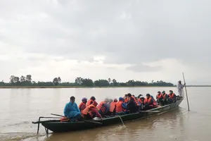 Quảng Nam: 5 người bị nước lũ cuốn trôi, 1 người mất tích