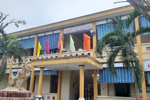 Giám đốc Ban quản lý dự án và phó giám đốc công ty xây dựng dàn xếp đấu thầu