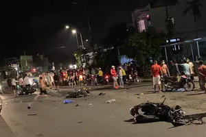 Vụ ô tô đâm hàng loạt xe máy: tài xế có nồng độ cồn trong hơi thở