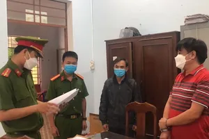 Bị bắt vì lừa chạy án để chiếm đoạt gần 1 tỉ đồng