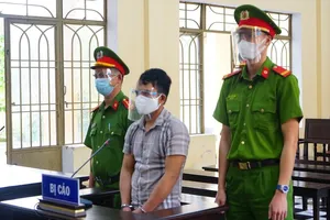 Người cha say rượu đâm chết con ruột lãnh án chung thân