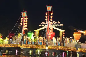 Lung linh Hội đèn lồng, Hội An như chưa bao giờ có dịch