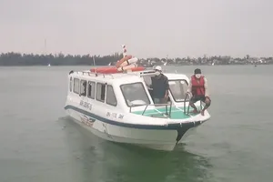 39 người trên ca nô gặp nạn ở Cửa Đại đều mặc áo phao