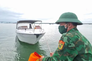 Thiếu tá Biên phòng kể chuyện vớt 10 nạn nhân vụ lật ca nô