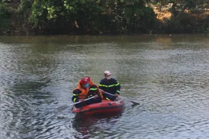 Thanh niên để lại giấy nợ, nhảy cầu tự tử