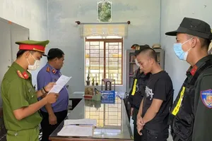 Bị bắt vì đưa mã tấu cho người khác đi chém người