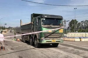 Tài xế xe tải rời hiện trường sau va chạm làm nhân viên y tế xã tử vong