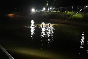 2 anh em ruột ở Quảng Ngãi trượt chân xuống kênh bị mất tích, tử vong 