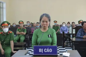 Chị dùng dây trói làm em chết ngạt