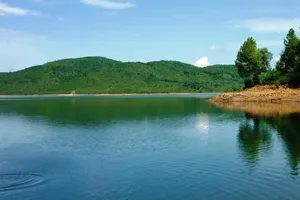 1 học sinh đuối nước tử vong khi đi dã ngoại