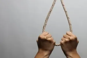 Trưởng Công an phường Điện An chết trong tư thế treo cổ.