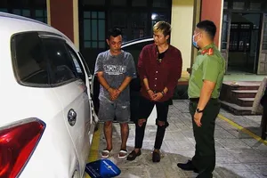 Bắt 2 người phát tán tin nhắn rác cho người Trung Quốc