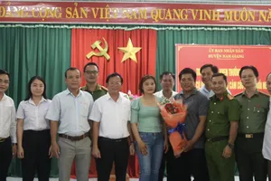 Sự thật clip “cứu 4 mạng người được tặng 2 nón bảo hiểm” gây bão tiktok