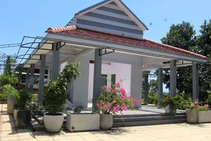 Phó Bí thư huyện ở Quảng Nam tự tháo dỡ ngôi nhà trong ‘trang trại kiểu mẫu’