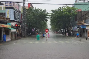 Đà Nẵng và TP Tam Kỳ (Quảng Nam) cho học sinh nghỉ học vào ngày mai
