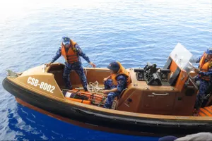 1 ngư dân đột quỵ khi đánh cá cách đất liền 300 hải lý