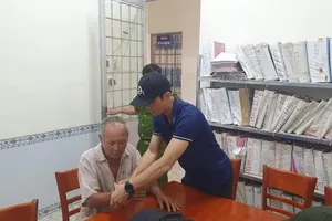 Việt là kẻ giết 6 người, trốn truy nã 43 năm vừa bị bắt. Ảnh: CA