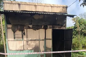 Nghi vấn kẻ gian đốt chốt bảo vệ rừng ở Quảng Nam. Ảnh: CTV