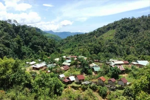 Quảng Ngãi đề nghị chuyển khẩu 97 hộ dân Quảng Nam trong vùng 'chồng lấn' địa giới hành chính.