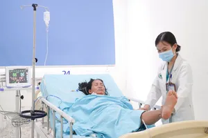 Ăn cá nóc tại nhà, người phụ nữ bị ngộ độc nguy kịch