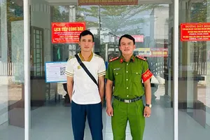 1 công nhân trình báo công an vì được chuyển nhầm 450 triệu đồng