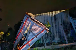 Đà Nẵng: Xuất hiện lốc xoáy, ngập lụt nhiều nơi