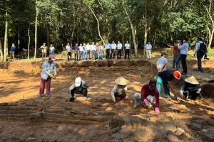 Cận cảnh con đường cổ dưới lòng đất Thánh địa Mỹ Sơn