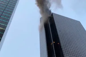 Cháy tại cao ốc của ông Trump ở New York
