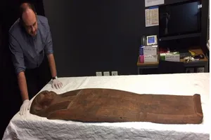 Phát hiện xác ướp 2.500 tuổi trong quan tài 'ngỡ rỗng'