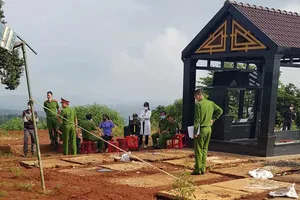 Vụ tranh chấp quyền mai táng: Người vợ đề nghị trích lục giấy kết hôn với chồng đã mất nhưng bất thành