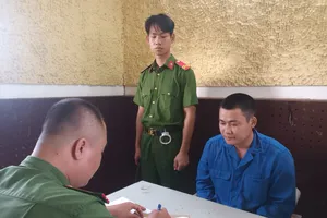 'Nổ' quen biết cán bộ cấp tỉnh để lừa đảo tiền của người dân