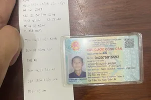 Không chịu đo nồng độ cồn còn đấm CSGT