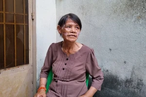 Truy tìm thanh niên cướp vé số của người phụ nữ có hoàn cảnh khó khăn