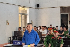 Bị cáo Trần Minh Lợi bị phạt 5 năm tù vụ xúc phạm chánh án huyện trên mạng