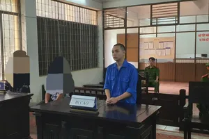 Vào app hẹn hò tìm 'của lạ', hàng chục người đàn ông bị lừa tiền tỉ