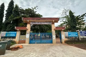 Con nhập viện mới biết trường không đóng Bảo hiểm Y tế: 79 học sinh bị ảnh hưởng