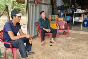 Chuyện lạ ở Đắk Nông: Không chơi với người uống rượu, không rượu bia dịp Tết