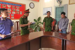 Bắt cựu nhân viên ngân hàng lừa đáo hạn để lấy tiền đầu tư sàn giao dịch ảo