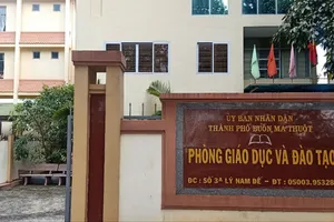 Lý do hàng ngàn giáo viên, công chức ở Đắk Lắk nguy cơ mất tiền thưởng theo Nghị định 73 