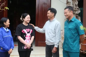 Chân dung cô giáo trẻ và nữ dược sĩ ở Đắk Lắk viết đơn tình nguyện nhập ngũ